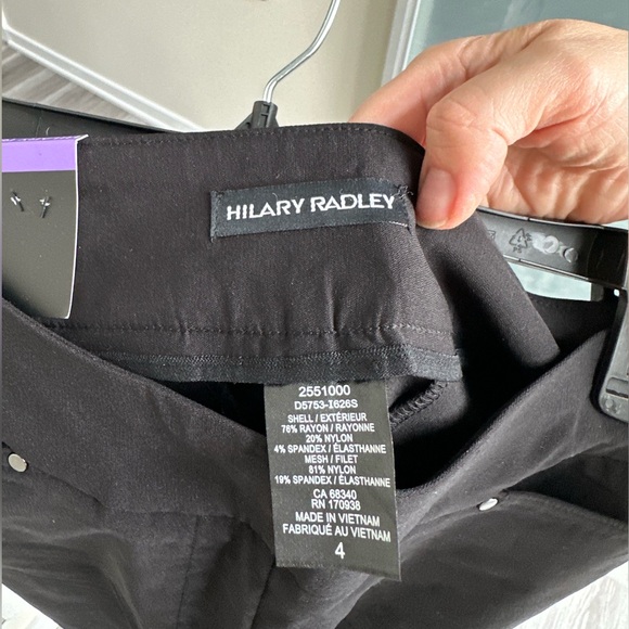 Hilary Radley Classic Black Women's Bermuda Shorts Size 4 - Picture 9 of 10